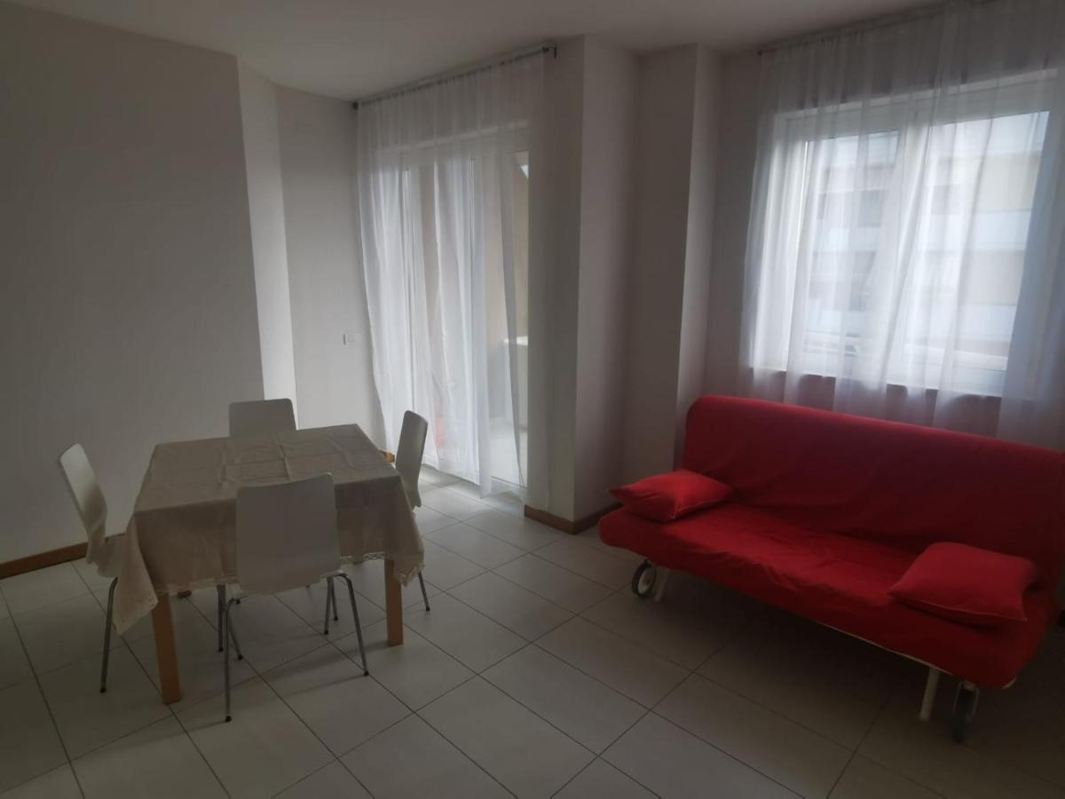 Casamare Alba Adriatica Frontemare Apartment Exterior foto